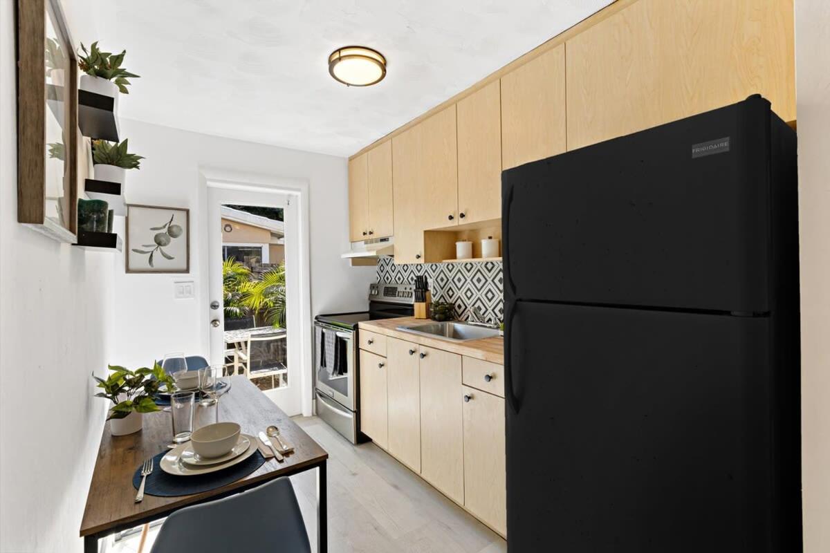 Lovely Rental Unit With Free Parking On Premises 劳德代尔堡 外观 照片